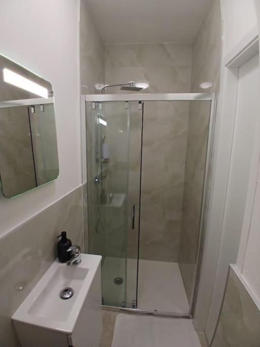 Appartement F1 Orchidee ミュルーズ エクステリア 写真