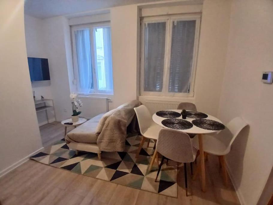 Appartement F1 Orchidee ミュルーズ エクステリア 写真